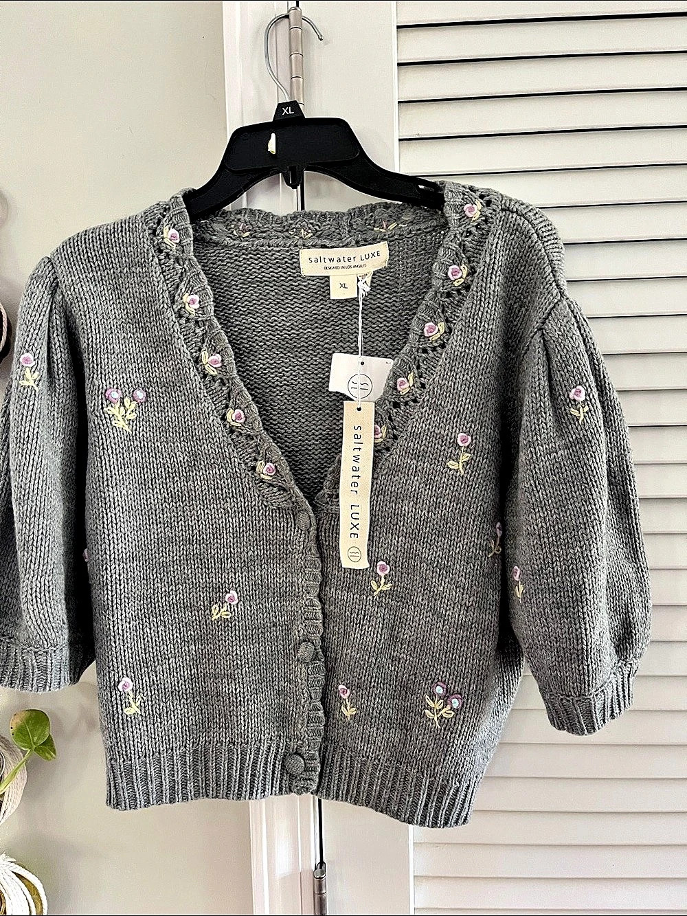 Saltwater Luxe Floral Cardigan in Gray Size XL NWT
